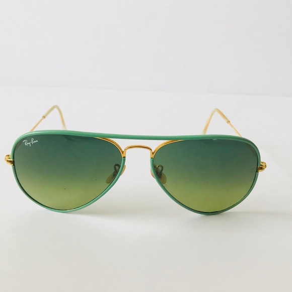 Ray-Ban Woman’s Sunglasses - Picture 2 of 8